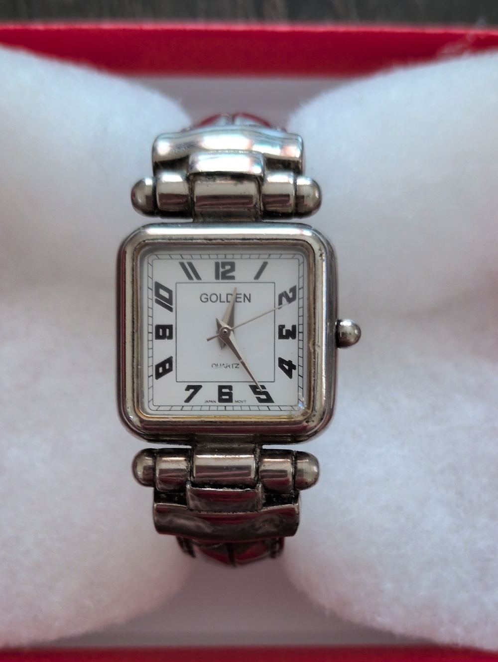 Vintage Golden Quartz Ladies Silvertone Cuff Watch